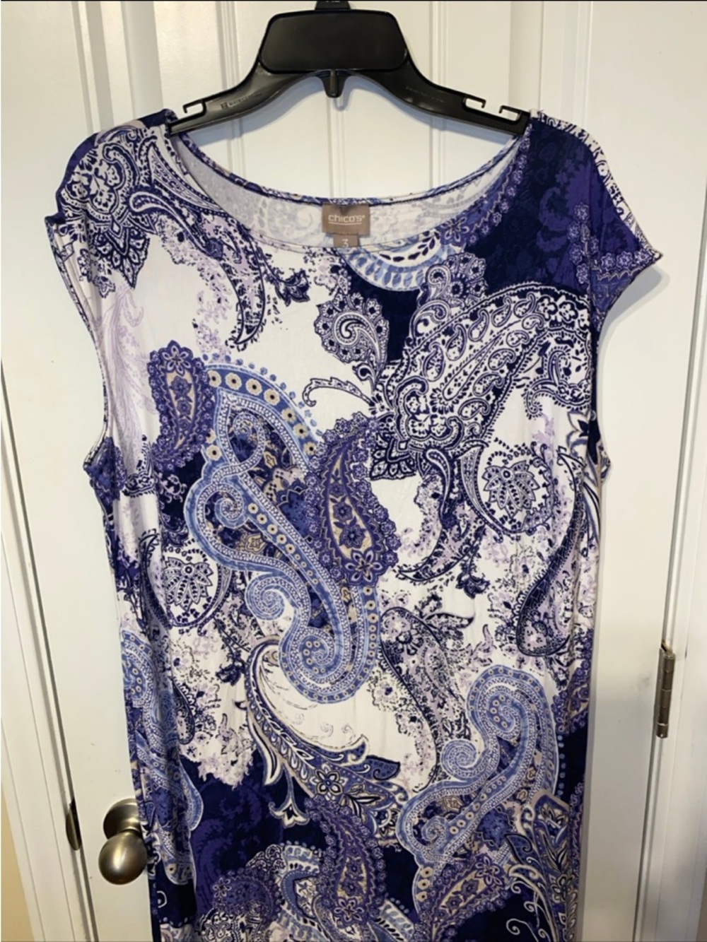 Chico's Blue & White Paisley Cap-Sleeve Tunic